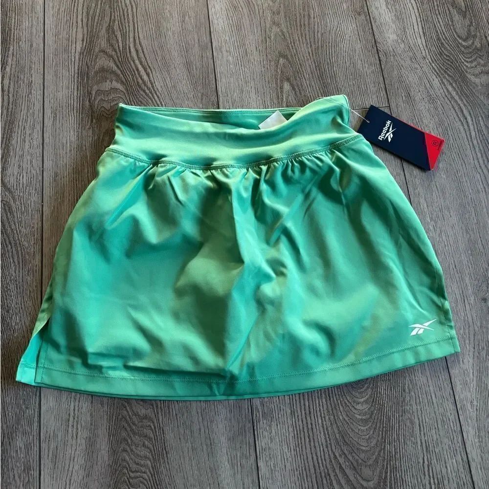 Reebok woman’s ID train skort